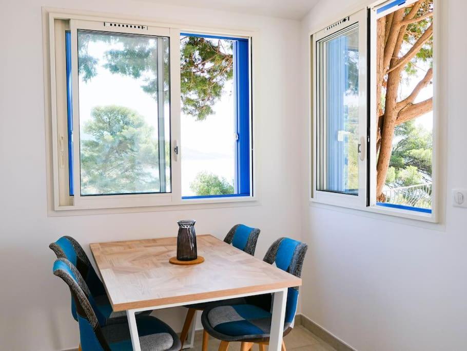 Maisonnette Avec Vue Sur La Mer Exceptionnelle Carqueiranne Eksteriør billede