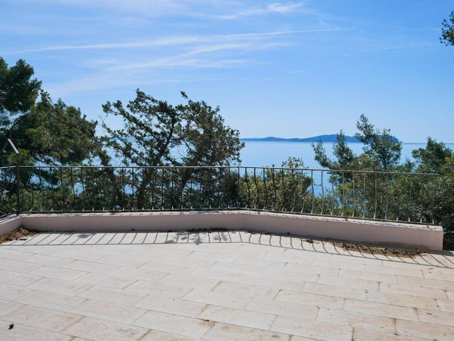 Maisonnette Avec Vue Sur La Mer Exceptionnelle Carqueiranne Eksteriør billede